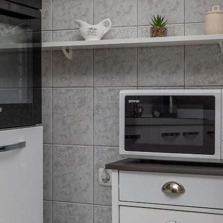Apartment Marijo Omiš Exteriör bild