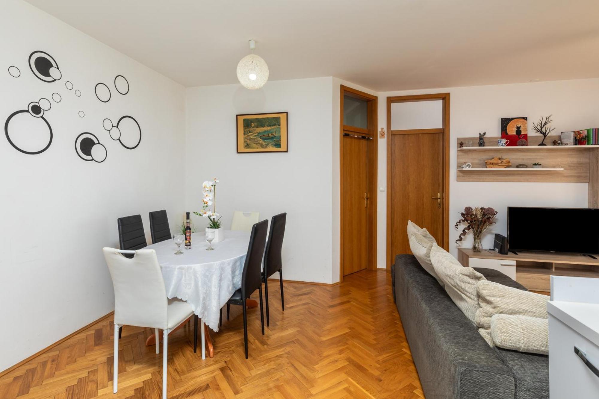 Apartment Marijo Omiš Exteriör bild