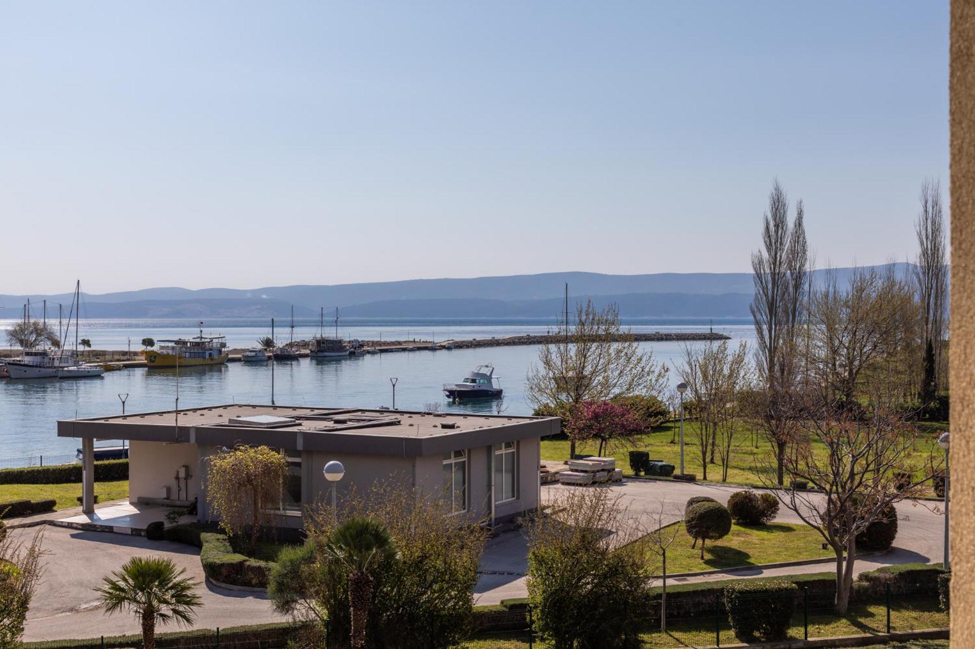 Apartment Marijo Omiš Exteriör bild