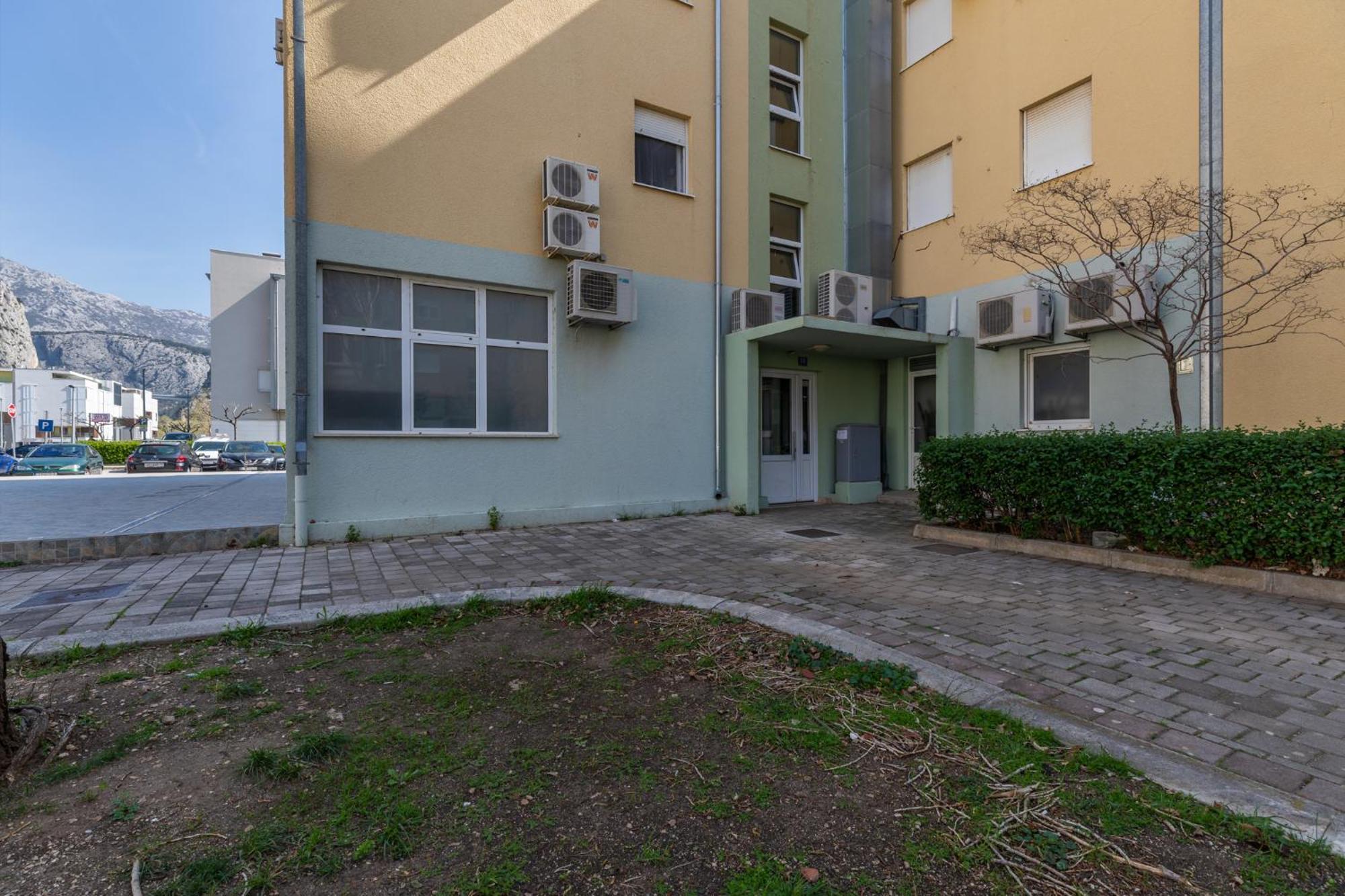 Apartment Marijo Omiš Exteriör bild