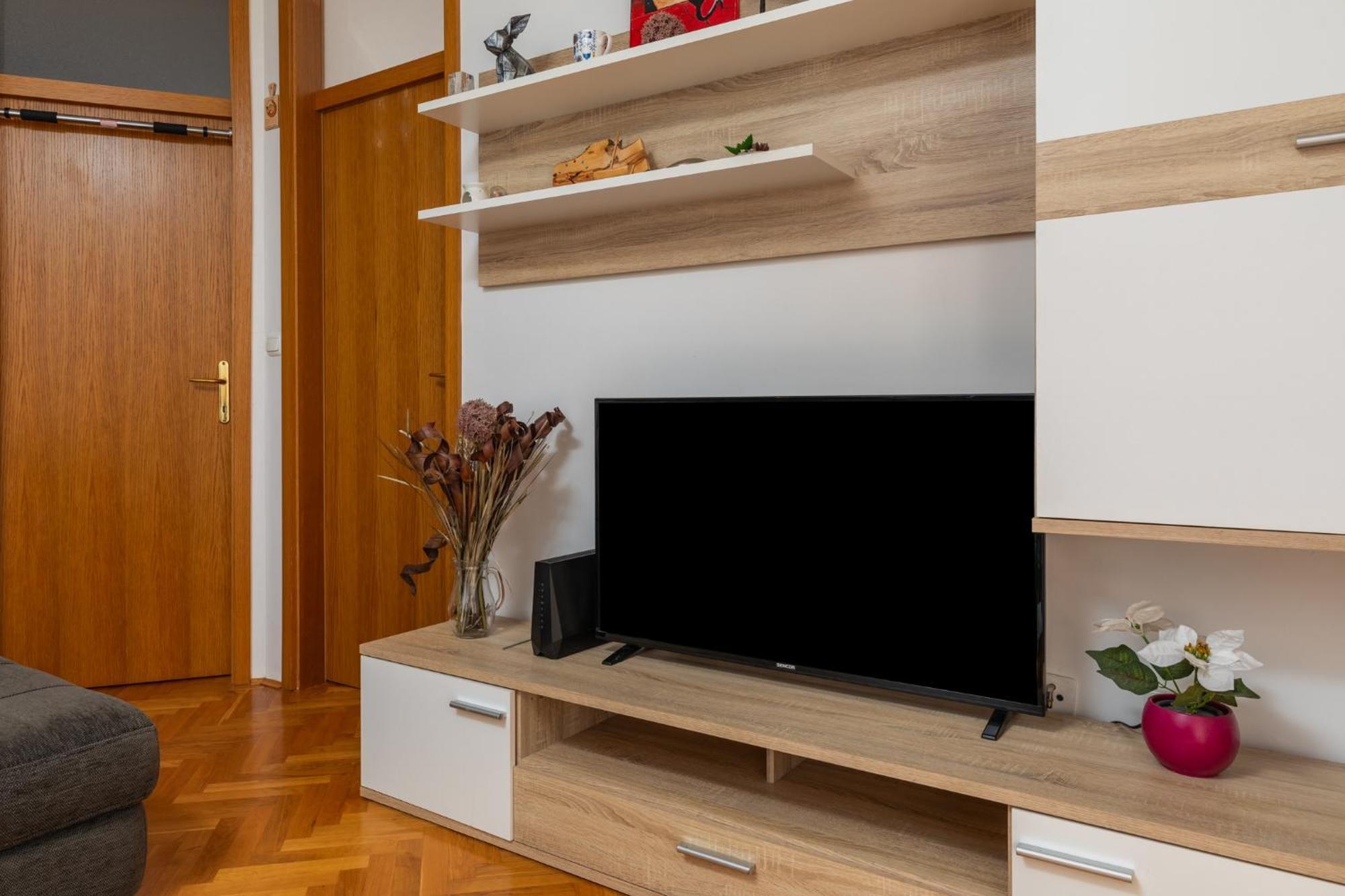 Apartment Marijo Omiš Exteriör bild